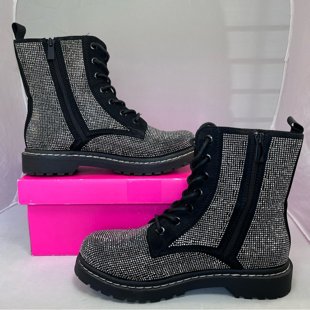 IOB Betsey Johnson for Torrid Rhinestone Lace-Up Combat Boots-Sz 8 - Picture 5 of 12